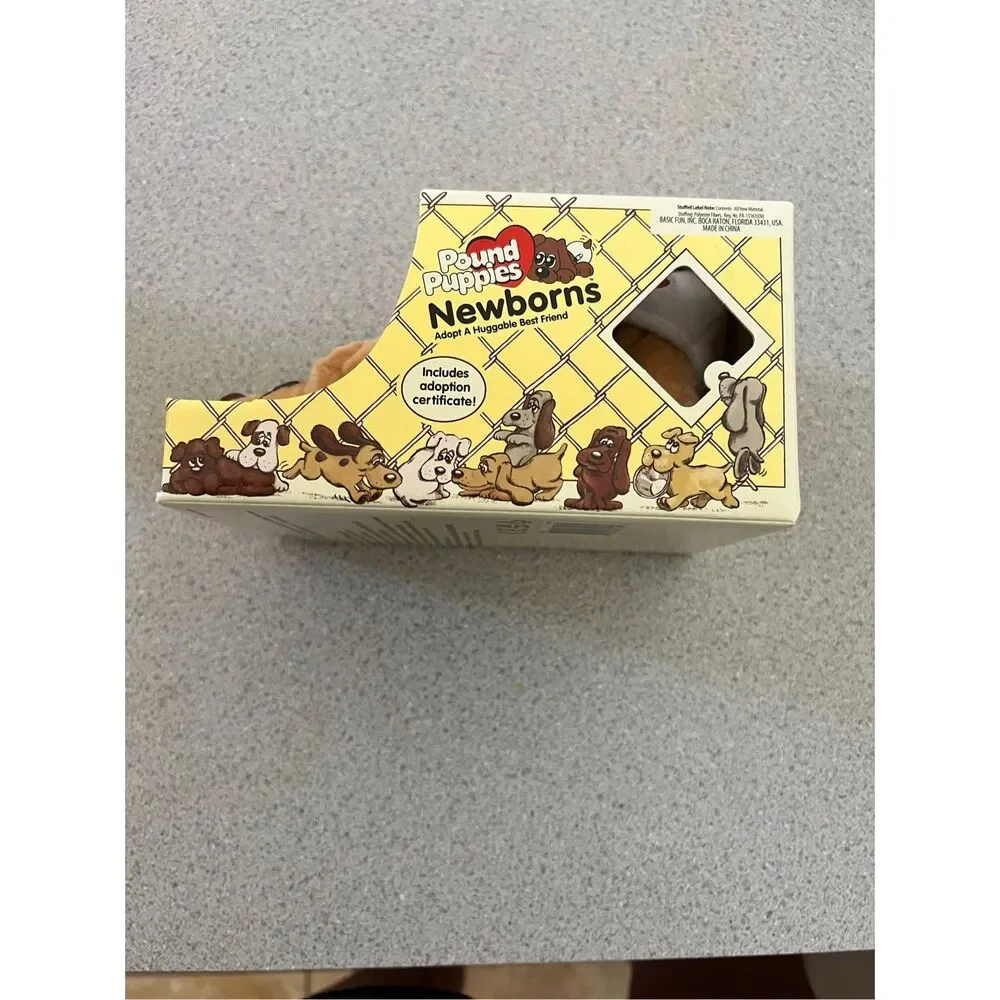Pound Puppies Newborns New in Box Hasbro 2018 80s Vintage brown Dog pointy ears